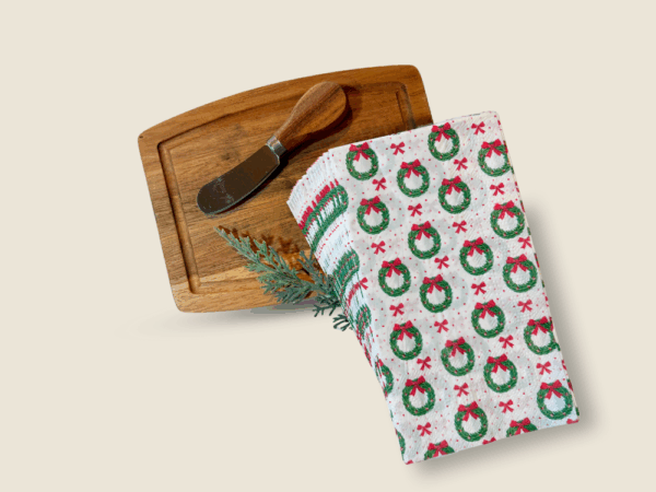 Holly & Hearth - Image 2